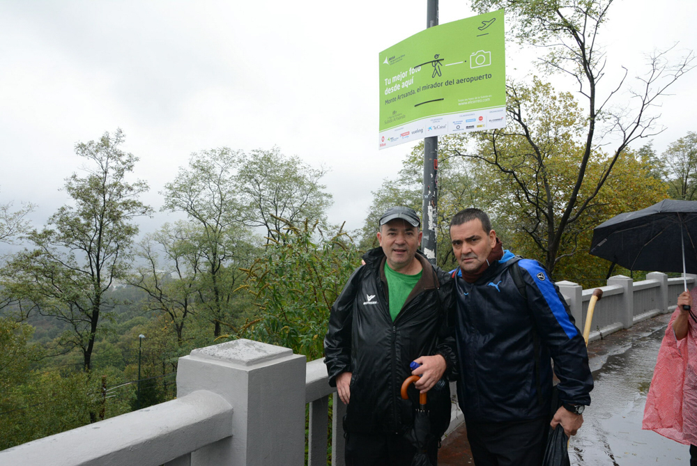 Foto 190 de la avituallamiento y mirador - Galería de la Subida a Artxanda 2019